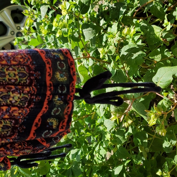 5/$25 - Cute and flirty short sleeve romper - Picture 10 of 10